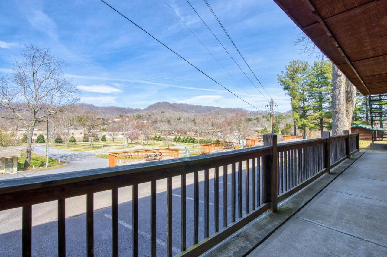 Campground Apts Lake Junaluska Экстерьер фото