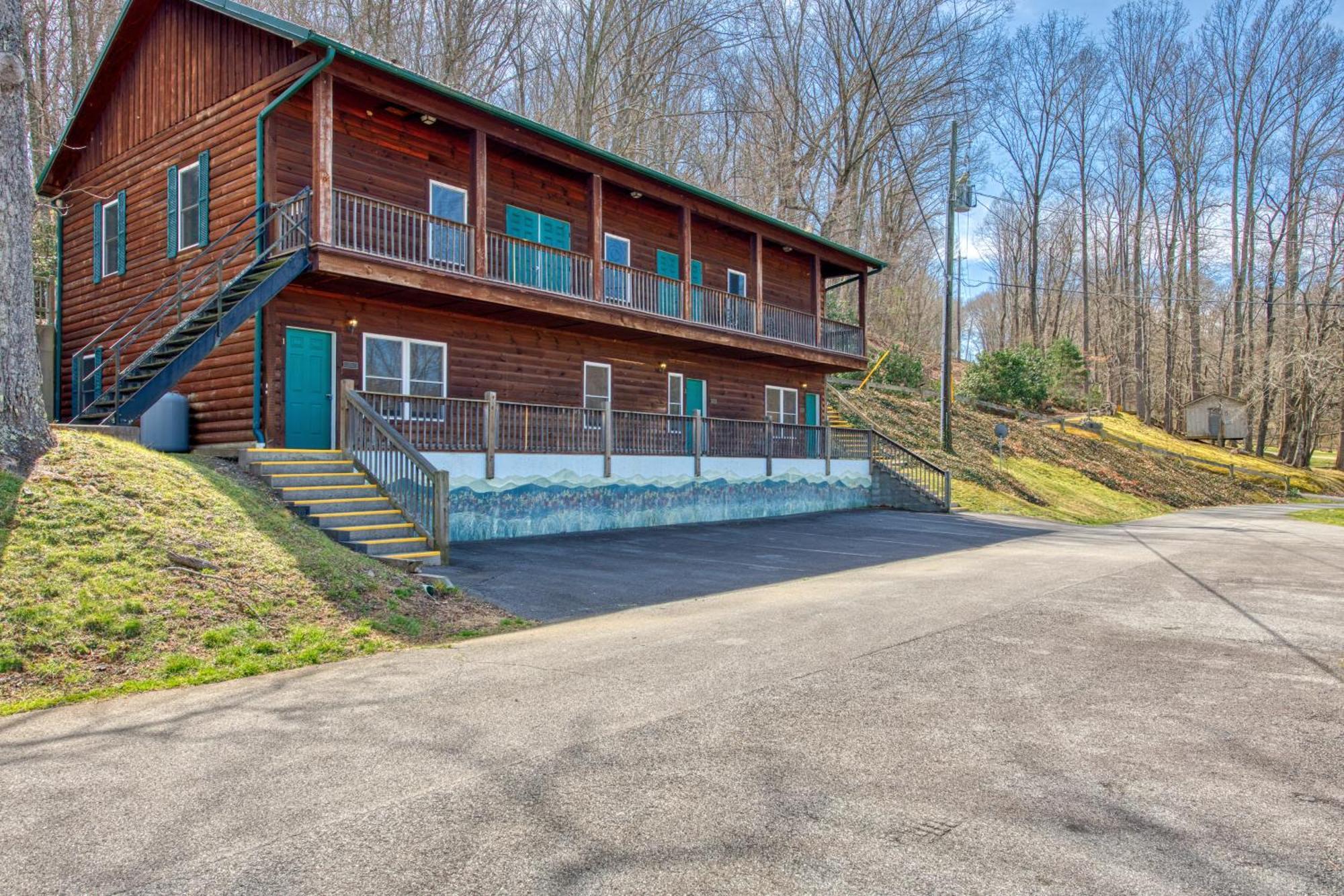 Campground Apts Lake Junaluska Номер фото